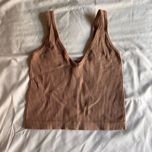 Pink ribbed tank top (size small)